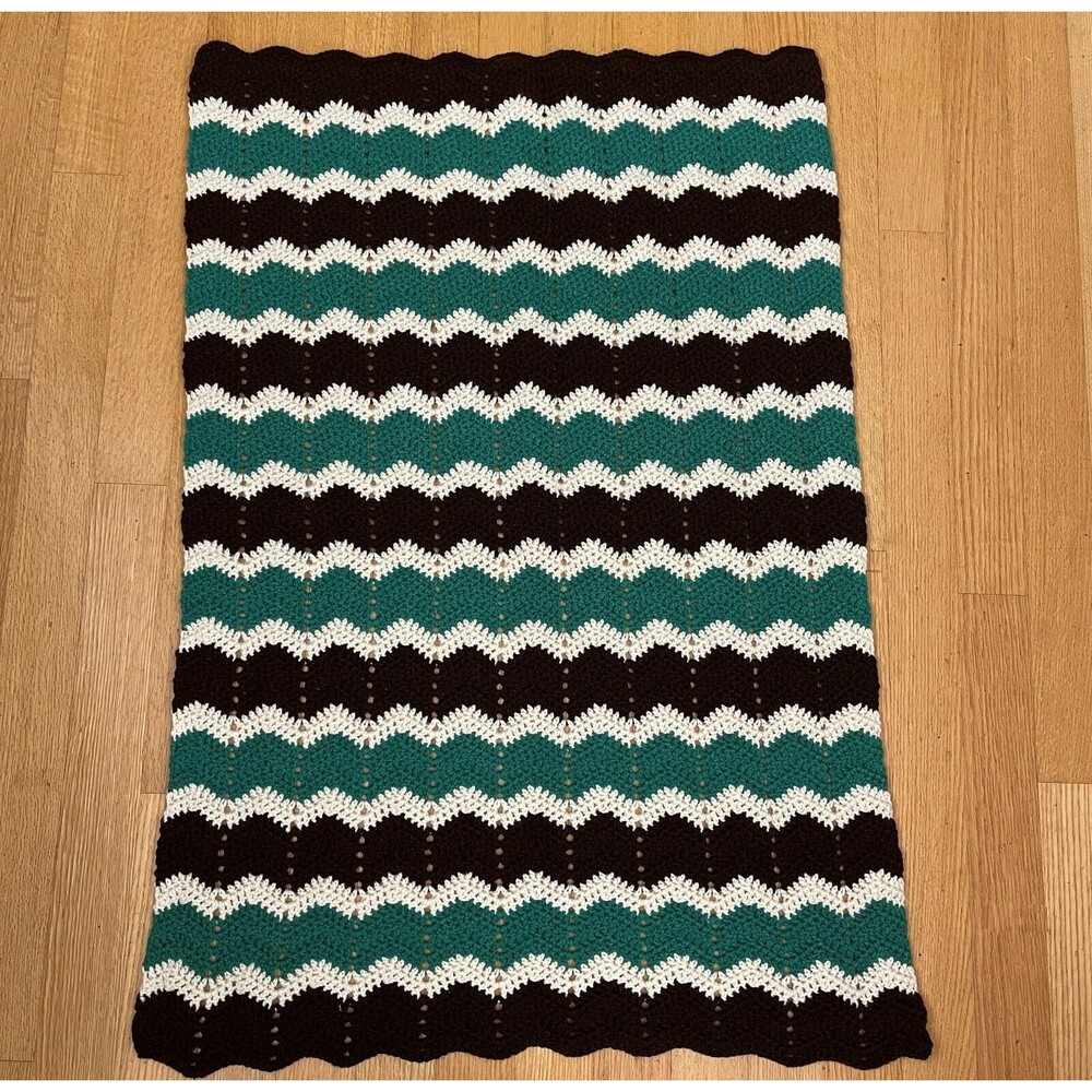 Crochet Afghan Throw Blanket White Green Brown Multicolor 42.5"‎ x 28.75"